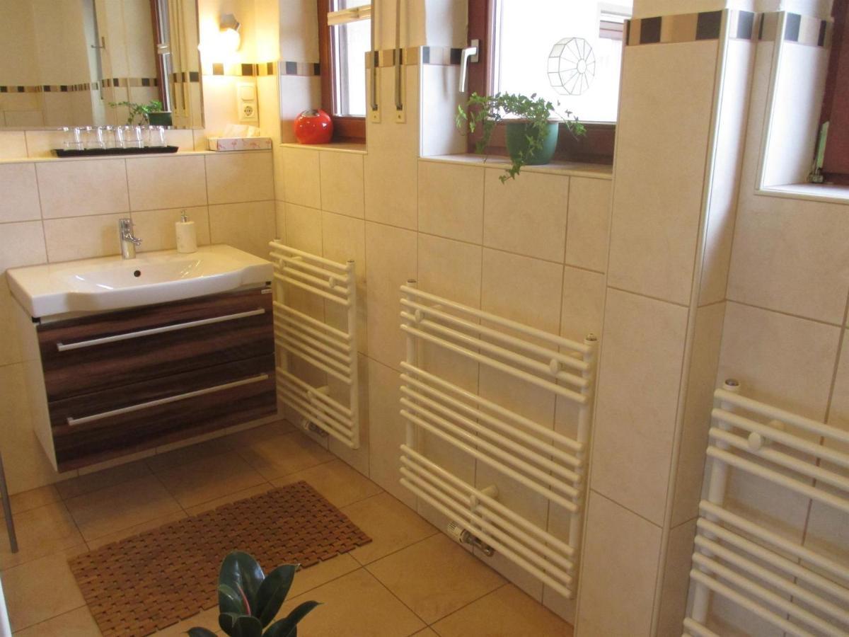Ferienwohnung Leipold Andreas แมร์ซิก ภายนอก รูปภาพ